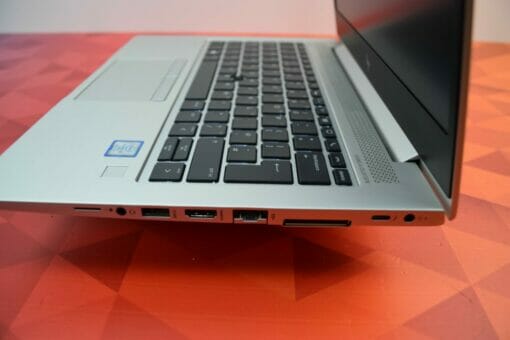 HP Elitebook 830 G6