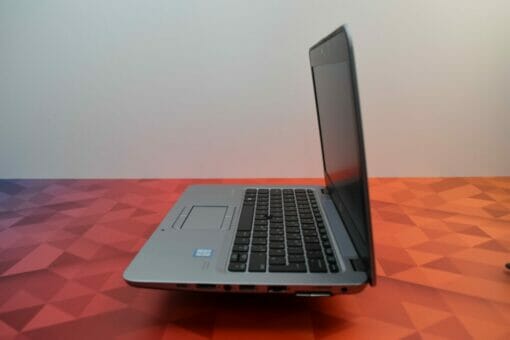 HP 820 G3 14" i5 6th Gen