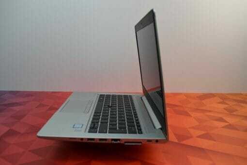 HP Elitebook 830 G6