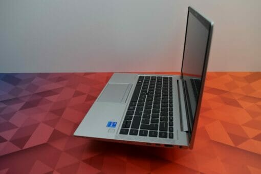 HP Elitebook 840 G8