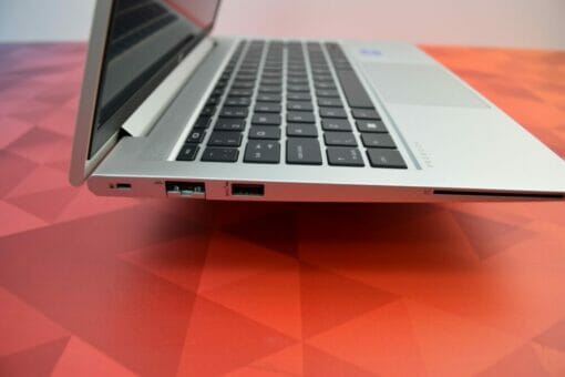 HP Probook 640 G8