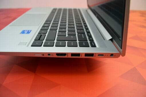 HP Probook 640 G8