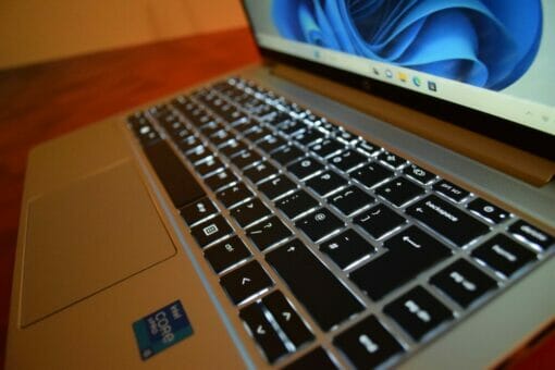 HP Probook 640 G8