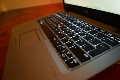 HP 820 G3 14" i5 6th Gen