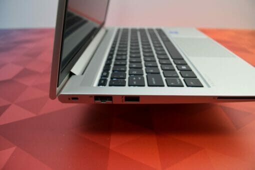 HP Probook 640 G8