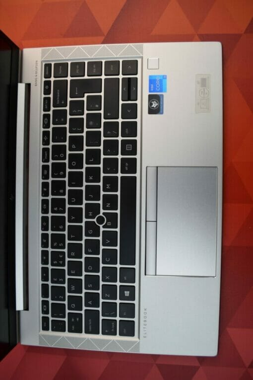 HP Elitebook 840 G8