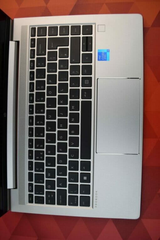 HP Probook 640 G8