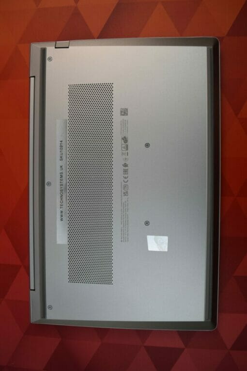 HP Elitebook 640 G8