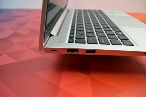 HP Probook 640 G8