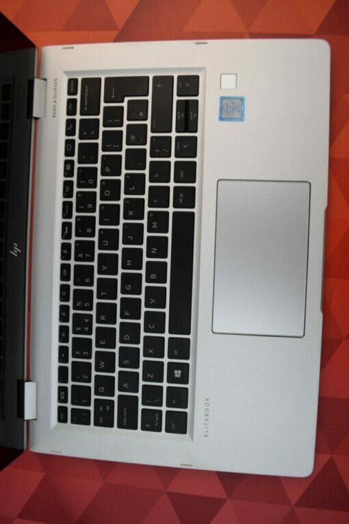 HP EliteBook x360 1030