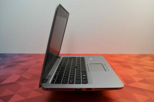 HP 820 G3 14" i5 6th Gen