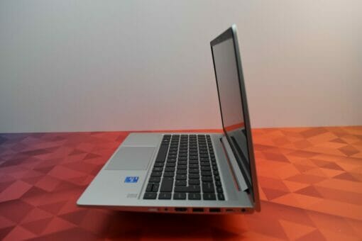 HP Probook 640 G8