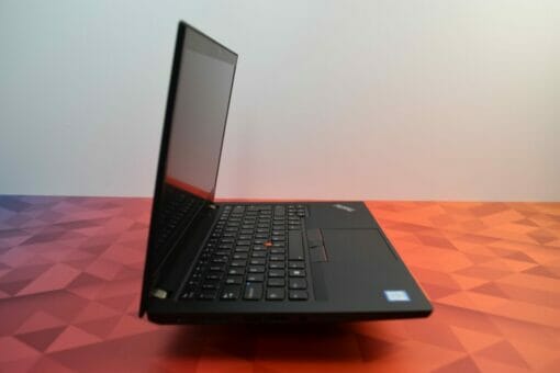 Lenovo ThinkPad T490S