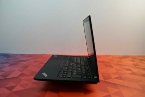 Lenovo ThinkPad T490S