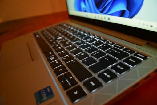 HP Elitebook 840 G8