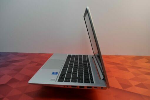 HP Probook 640 G8