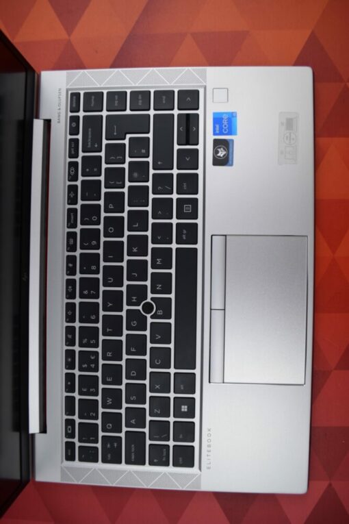 HP Elitebook 840 G8