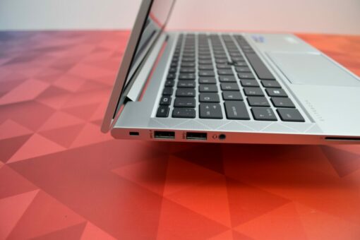 HP Elitebook 840 G8