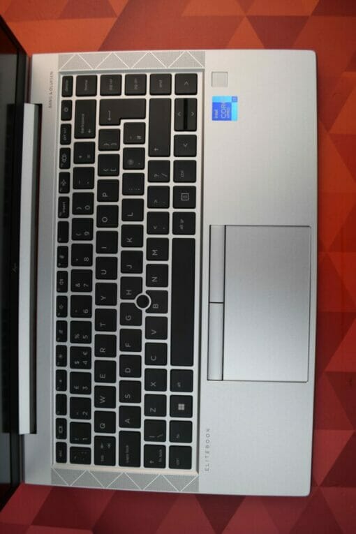 HP Elitebook 840 G8