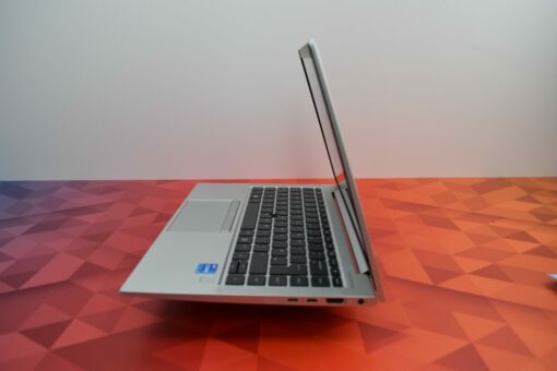 HP Elitebook 840 G8