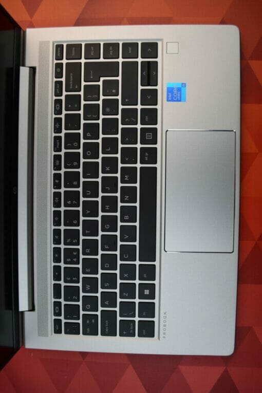 HP Probook 640 G8