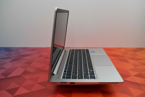HP Elitebook 640 G8