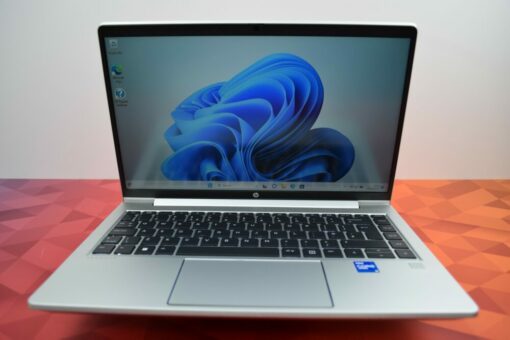 HP Elitebook 640 G8