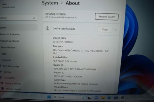 HP Elitebook 640 G8