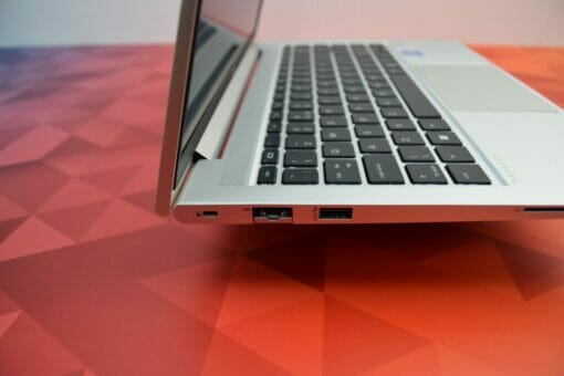 HP Probook 640 G8