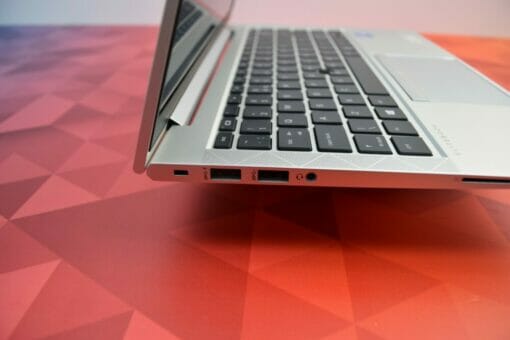 HP Elitebook 840 G8
