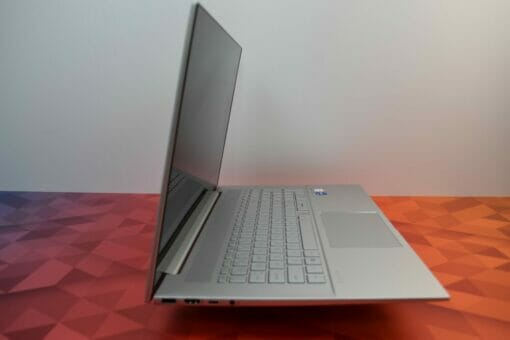 HP Envy 17m-ch0xxx 17.3" TOUCH i7 11th Gen