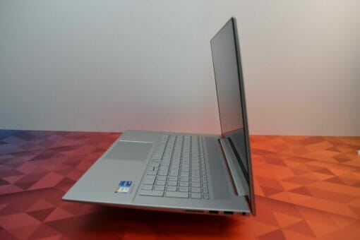 HP Envy 17m-ch0xxx 17.3" TOUCH i7 11th Gen