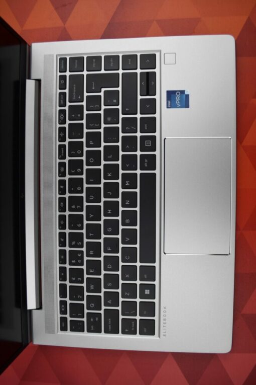 HP Probook 640 G8
