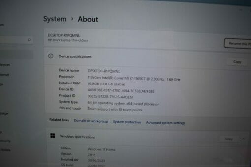 HP Envy 17m-ch0xxx 17.3" TOUCH i7 11th Gen