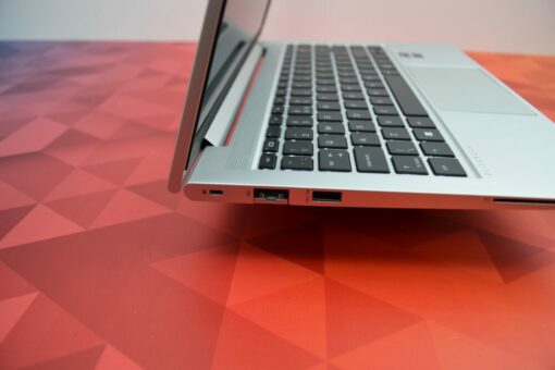 HP Probook 640 G8