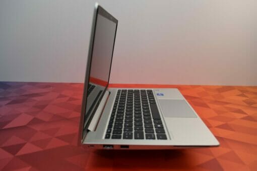 HP Elitebook 640 G8