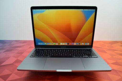 Apple MacBook Pro M1