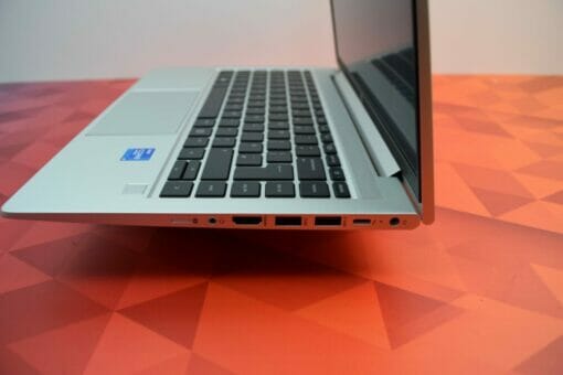 HP Probook 640 G8