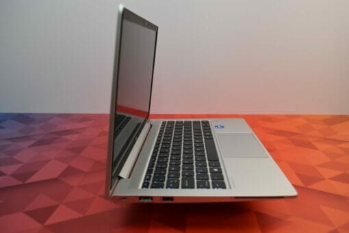 HP Elitebook 640 G8