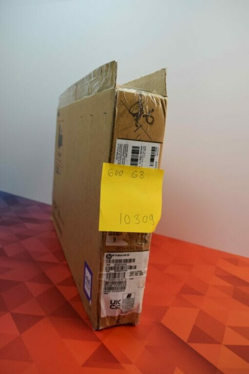 HP Elitebook 640 G8