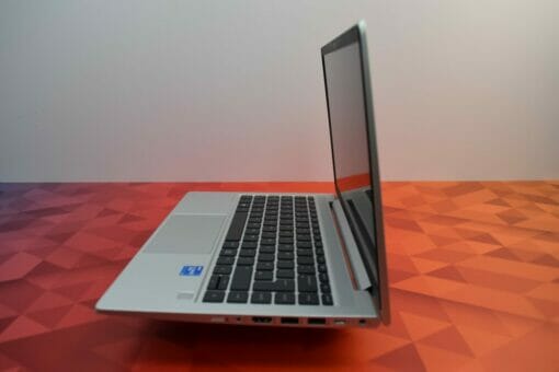 HP Probook 640 G8