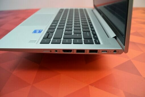 HP Probook 640 G8