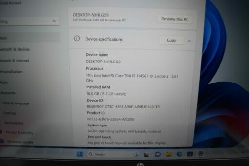 HP Elitebook 640 G8