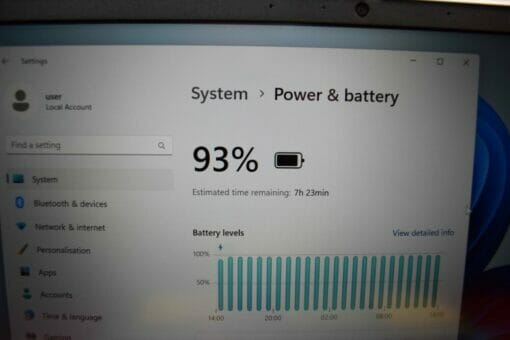 HP Elitebook 640 G8