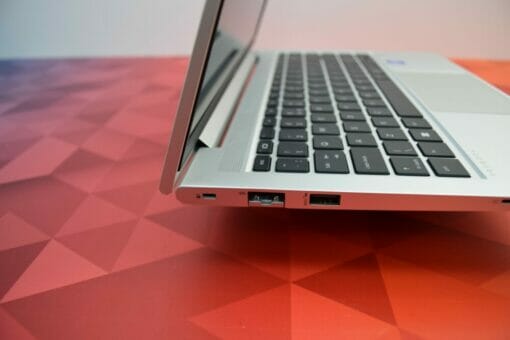 HP Probook 640 G8