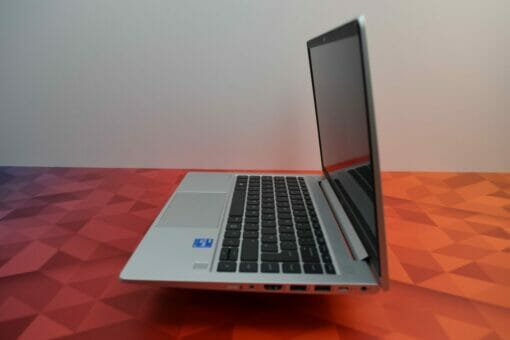 HP Probook 640 G8