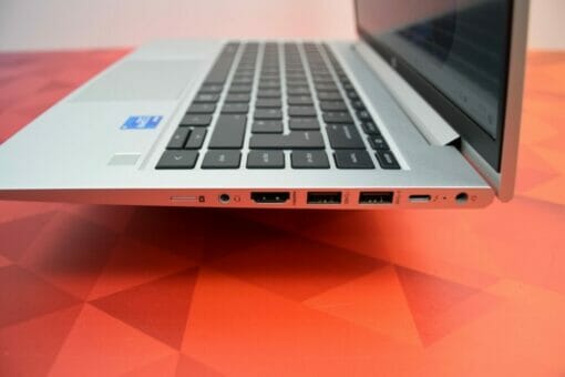 HP Probook 640 G8