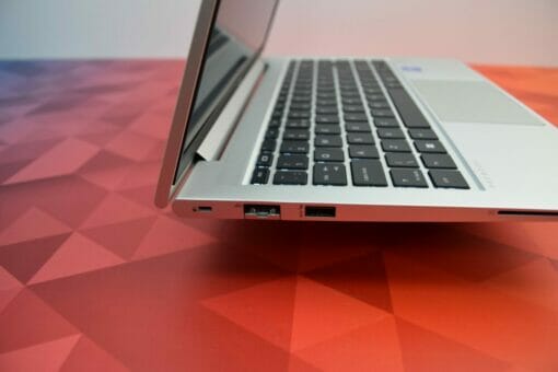 HP Probook 640 G8