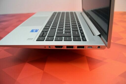 HP Probook 640 G8