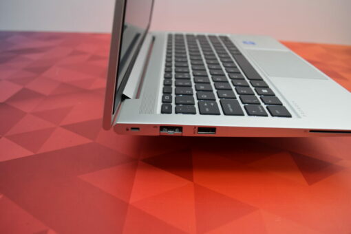 HP Probook 640 G8